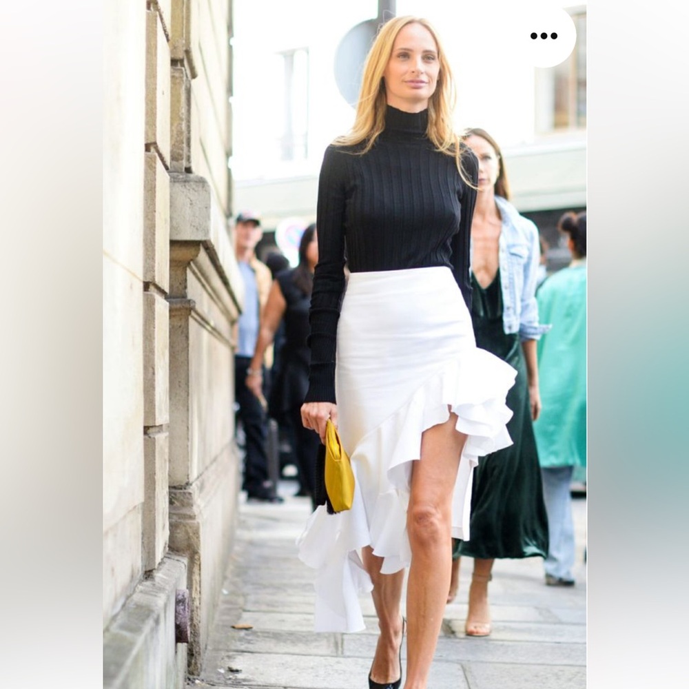JACQUEMUS white skirt Sold out size 38 small medium ASO Lauren Santo Domingo - Picture 1 of 7